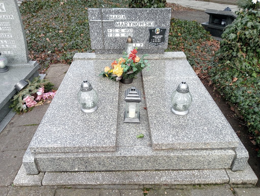 Grób Tadeusz Marynowski