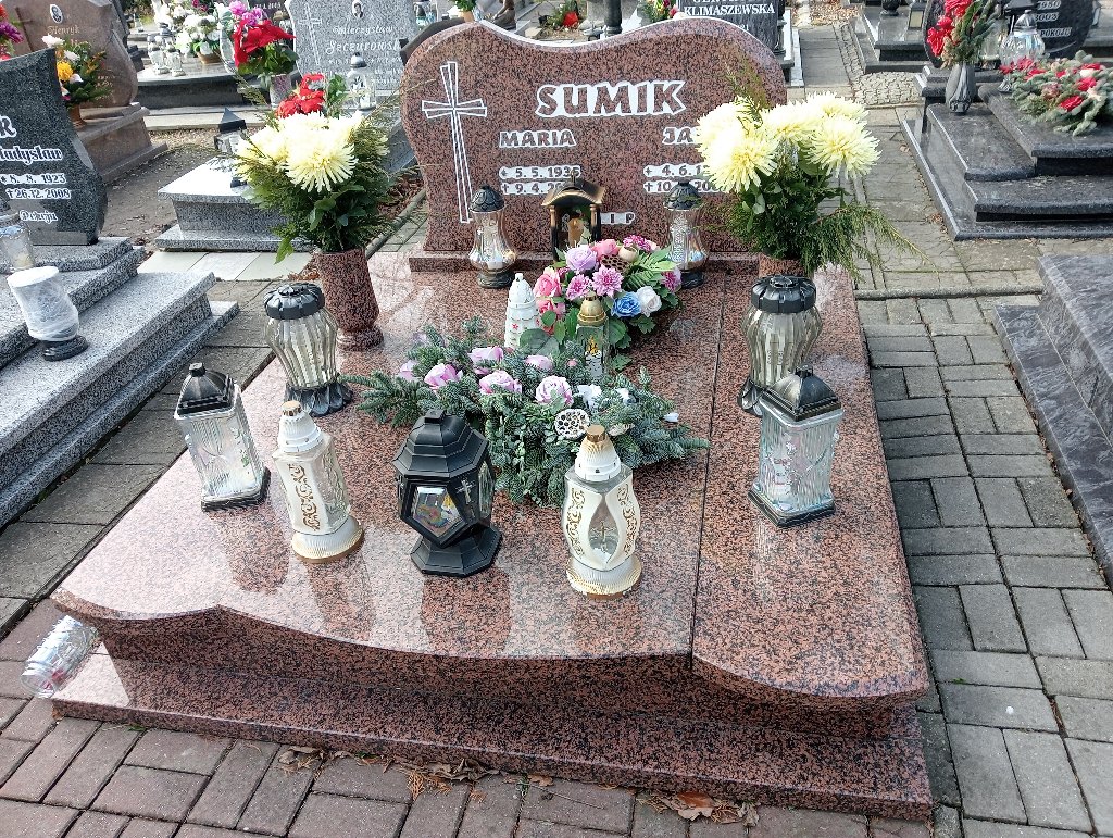 Grób Maria Sumik